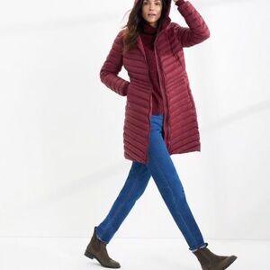 Lands' End Women's Burgundy Lightweight Packable Down Puffer Coat Size XS (2-4)